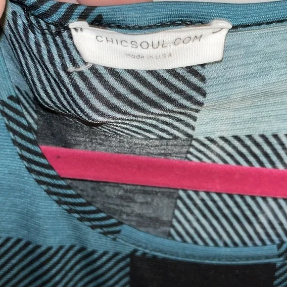 Plaid Black and Teal top - Picture 4 of 5